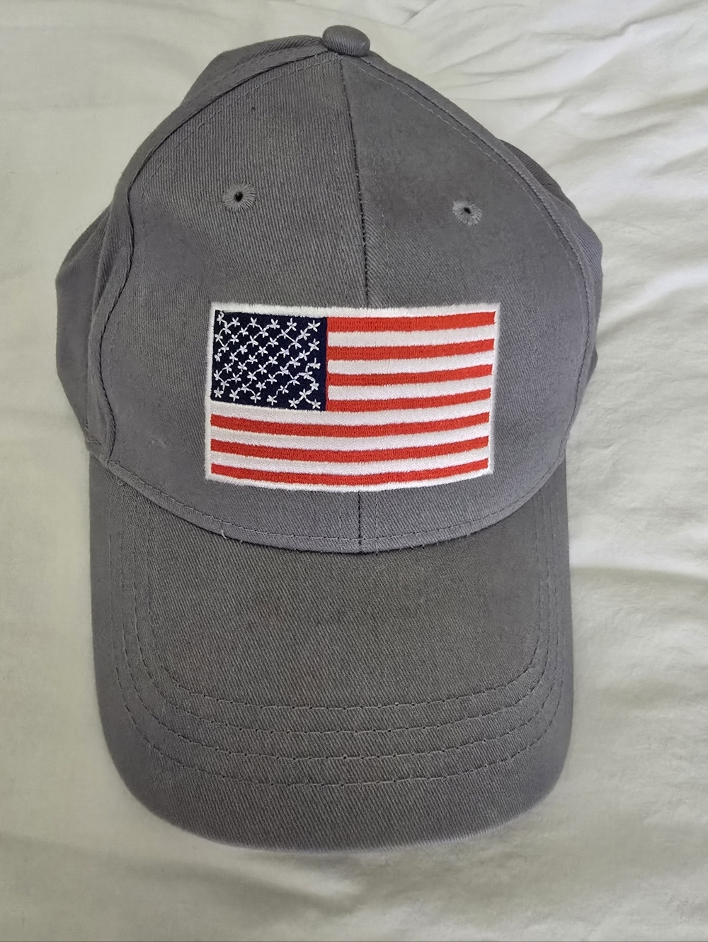 Gray Baseball Cap with Embroidered American Flag LA Gear One Size Gits Most